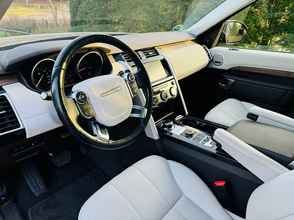 Land Rover Discovery 11 of 23