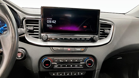 Kia Ceed 11 of 17
