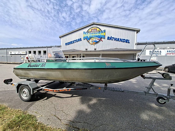 Buster M (1997) med Evinrude 50HK (2014) 2 of 11