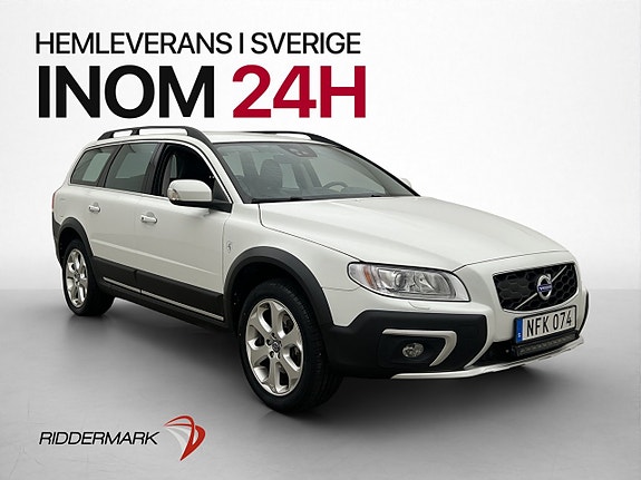 Volvo XC70 3 of 5