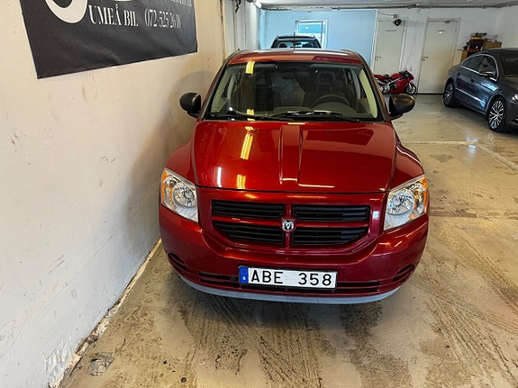 Dodge Caliber 2 of 5
