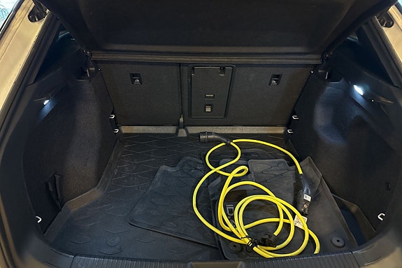 Volkswagen ID.4 GTX 14 of 15
