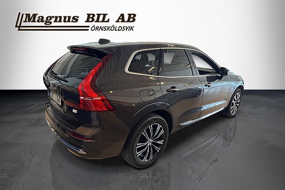 Volvo XC60 4 of 5