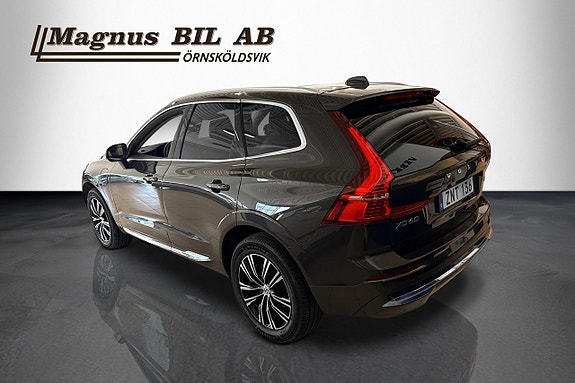 Volvo XC60 3 of 5