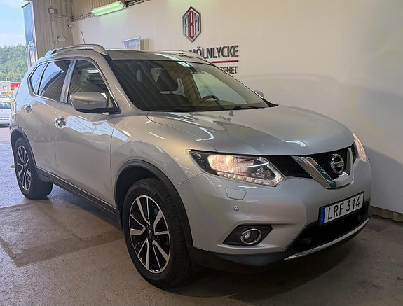 Nissan X-Trail 12 of 16