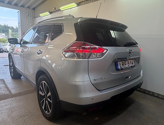 Nissan X-Trail 3 of 16