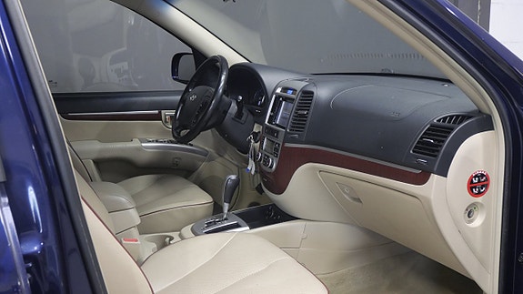 Hyundai Santa Fe 10 of 20
