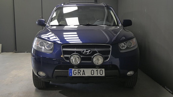 Hyundai Santa Fe 3 of 5