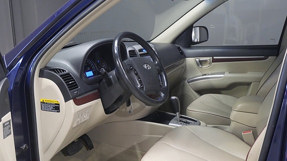 Hyundai Santa Fe 13 of 20