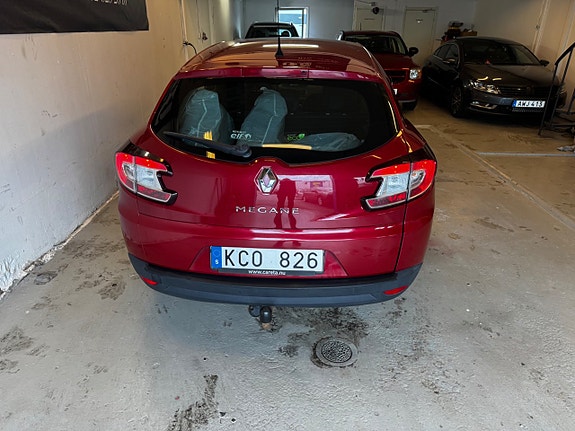 Renault Megane 5 of 9