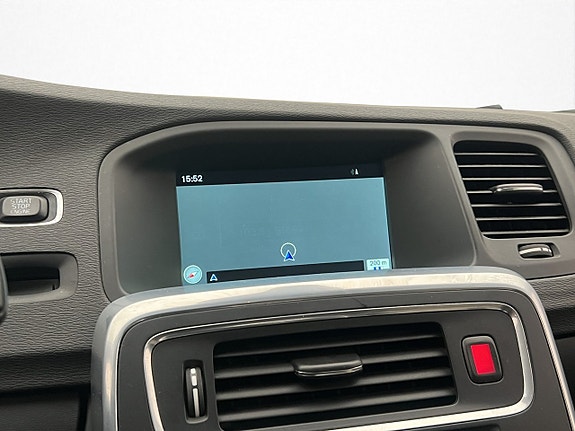 Volvo V60 Cross Country 17 of 30