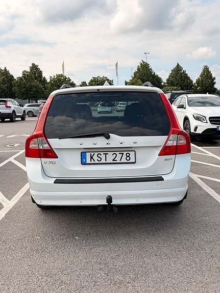 Volvo V70 5 of 5