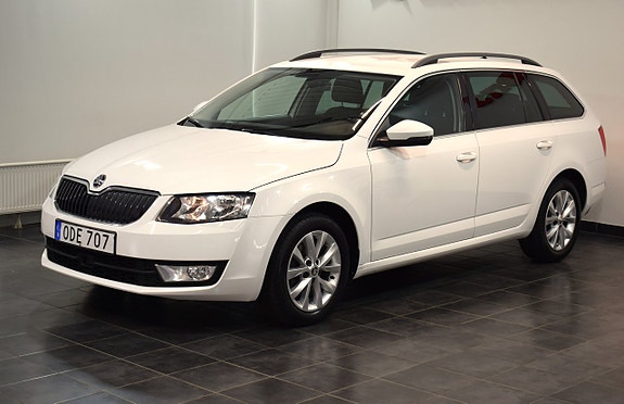 Skoda Octavia 3 of 5
