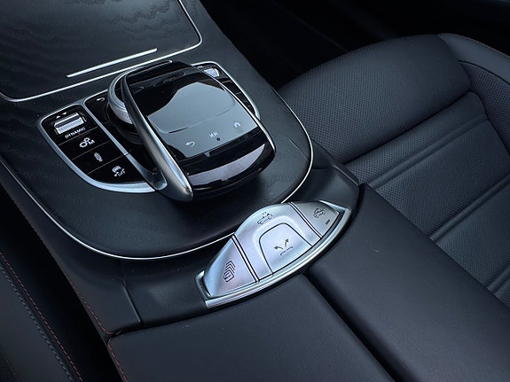 Mercedes-Benz E53 16 of 30