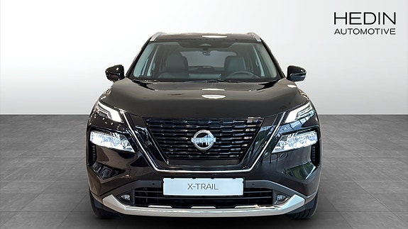 Nissan X-Trail 8 of 9
