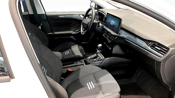 Ford Focus 3 of 5