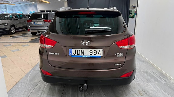 Hyundai ix35 8 of 15