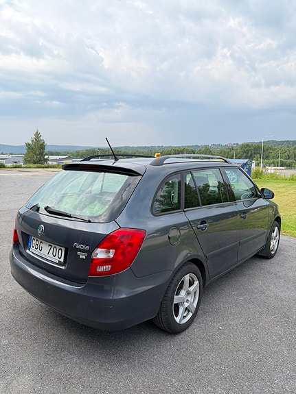 Skoda Fabia 4 of 5