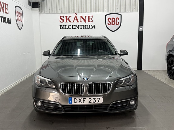 BMW 520d 2 of 5