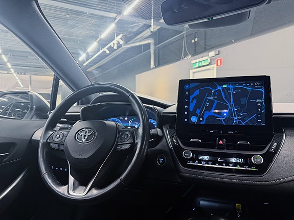 Toyota Corolla 15 of 26