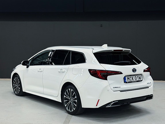 Toyota Corolla 25 of 26
