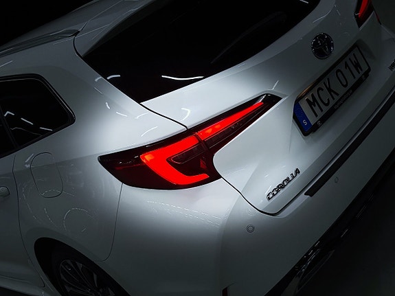 Toyota Corolla 8 of 26