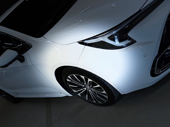 Toyota Corolla 16 of 26