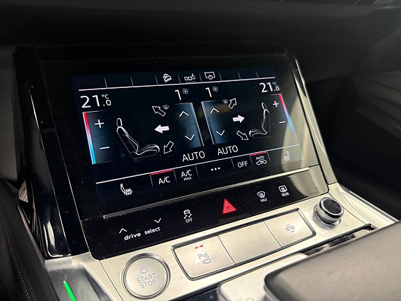 Audi e-tron Sportback 16 of 21