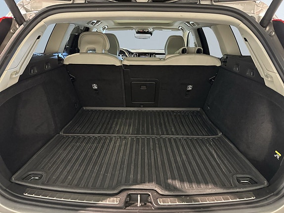 Volvo V60 12 of 23
