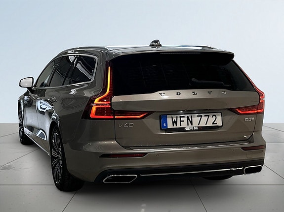 Volvo V60 5 of 5