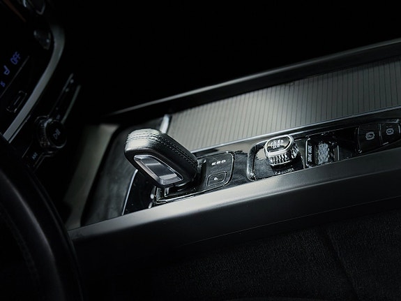 Volvo V60 9 of 16