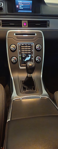 Volvo V70 9 of 20