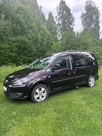 Volkswagen Caddy Maxi 2 of 4