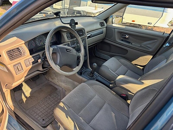 Volvo S70 5 of 5
