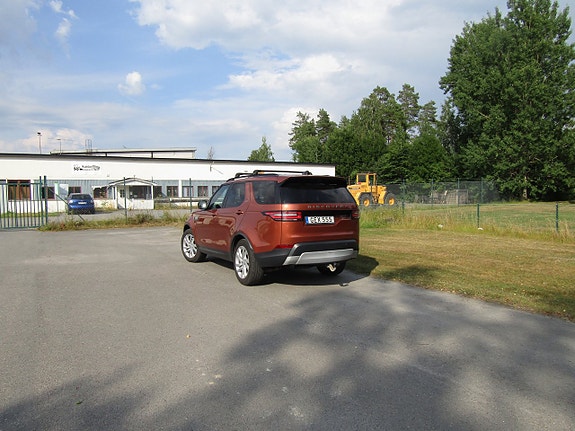 Land Rover Discovery 5 of 5