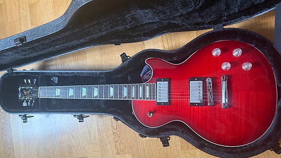 Gibson Les Paul modern cherry sunburst