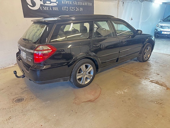 Subaru Outback 5 of 5