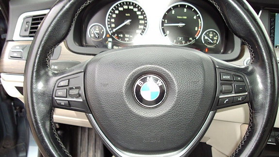 BMW 530d 5 of 5