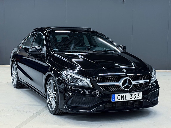 Mercedes-Benz CLA200 4 of 5