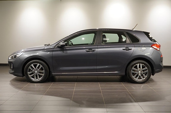 Hyundai i30 3 of 5