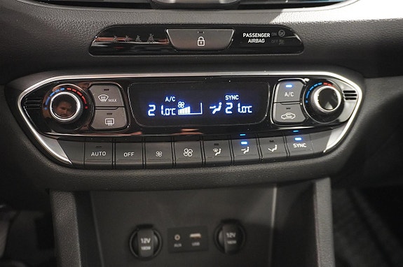Hyundai i30 13 of 14