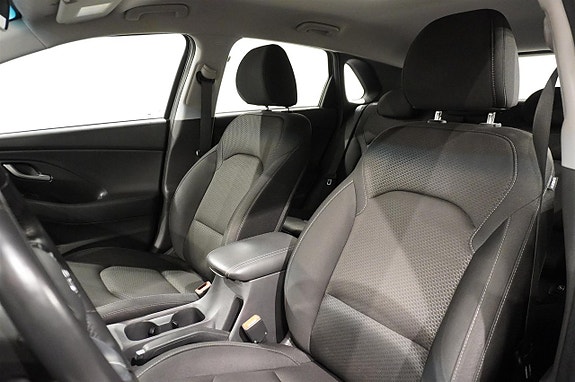 Hyundai i30 7 of 14