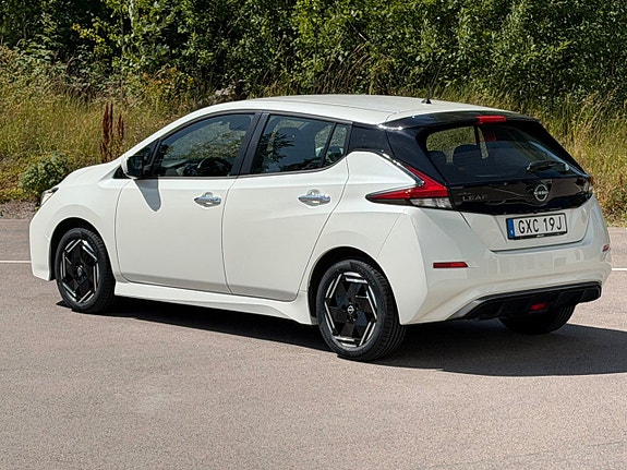 Nissan Leaf 7 of 20