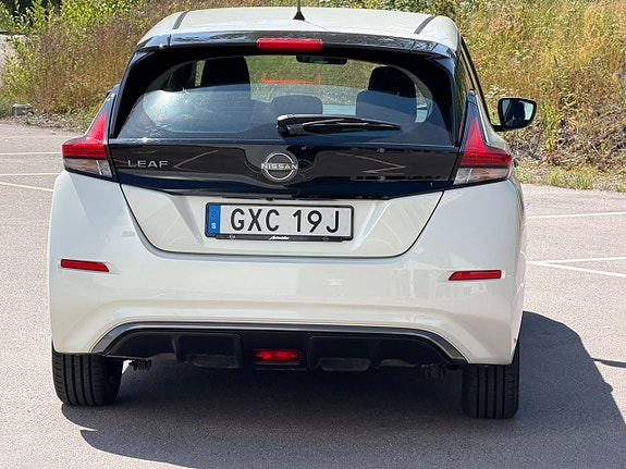 Nissan Leaf 6 of 20