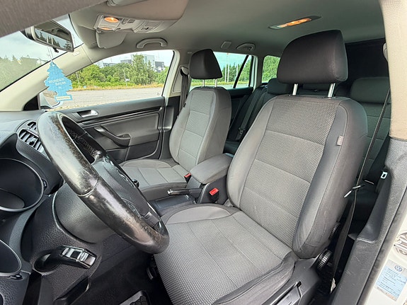 Volkswagen Golf VI 8 of 13