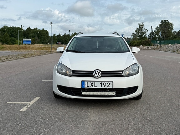 Volkswagen Golf VI 2 of 13