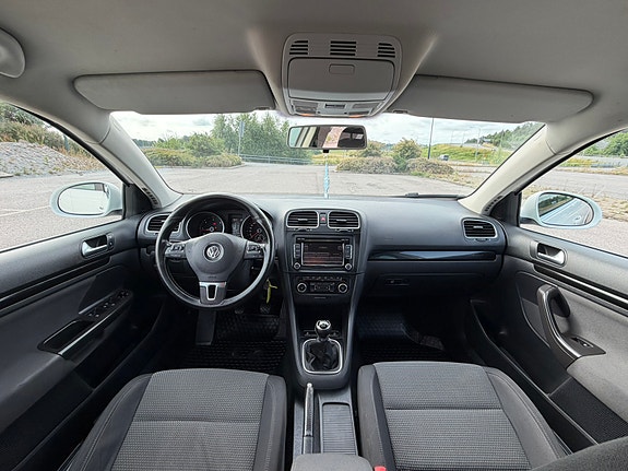 Volkswagen Golf VI 9 of 13