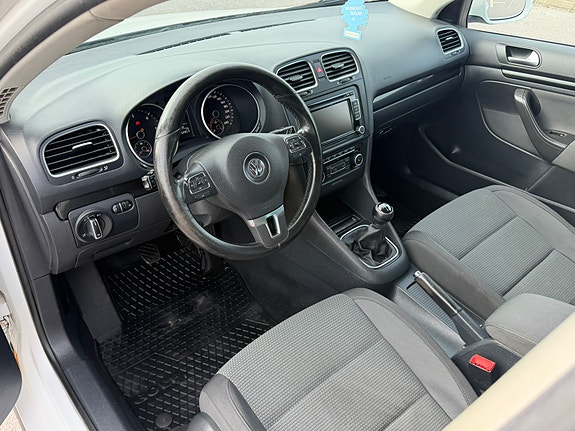 Volkswagen Golf VI 7 of 13