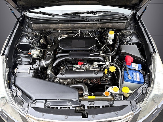Subaru Legacy 15 of 16