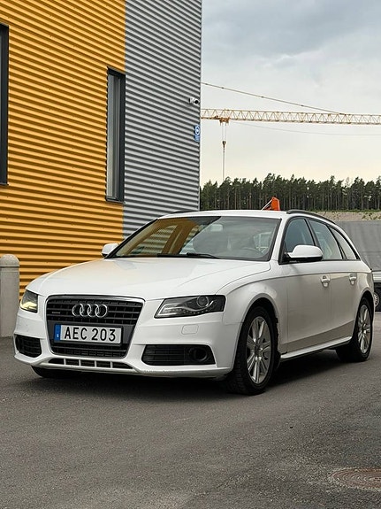 Audi A4 4 of 12